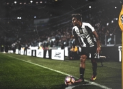 瑞士队观众热烈欢呼！JackeyLove迎来五赛季出色发挥，观众掌声雷动